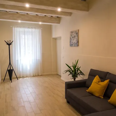 La Nicchia Di Niccolo Apartment
